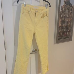 LOFT Yellow kick crop Women's Jeans size 0 EUC